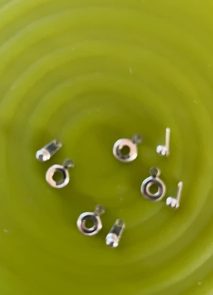 4 fermoirs à clipser en métal argenté, marque: Filausoju, état: Neuf avec étiquette, 3,40 €, 4,27 € Protection acheteurs incluse