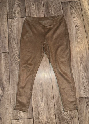 Esmara Velours-Leggings – Größe L, merk: Esmara, staat: Goed, maat: L / 40 / 12, € 2,50, € 3,33 inclusief Kopersbescherming