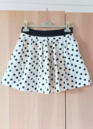 Mini jupe patineuse en coton Zara Woman 🇪🇸 Made in Spain, marque: Zara, état: Très bon état, taille: S / 36 / 8, 10,00 €, 11,20 € Protection acheteurs incluse