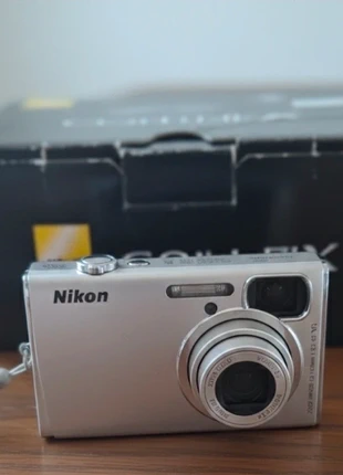 Appareil photo numerique Nikon coolpix S 52, marke: Nikon, zustand: Sehr gut, 110,00 €, 116,20 € inklusive Vinted-Käuferschutz