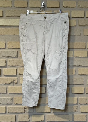 Summum Broek Maat 46 Wit Cargo Style Luxury Casual, merk: Summum, staat: Heel goed, maat: XXXL / 46 / 18, € 20,00, € 21,70 inclusief Kopersbescherming Pro