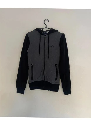 Gilet gris et noir, brand: Armani Jeans, condition: Very good, size: XS, €10.00, €11.20 includes Buyer Protection