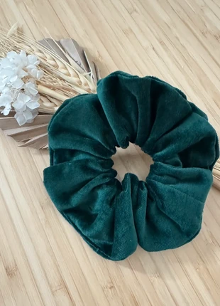 Chouchou velours vert sapin, marque: Fait Main, état: Neuf sans étiquette, 4,00 €, 4,90 € Protection acheteurs incluse