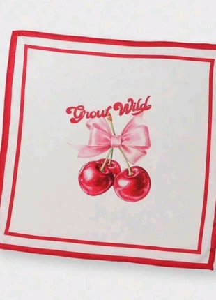 Foulard pin-up rétro style années 50 old school, marque: PIN-UP, état: Neuf sans étiquette, 10,00 €, 11,20 € Protection acheteurs (Pro) incluse