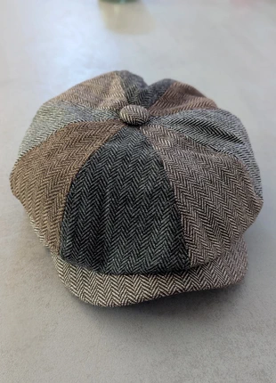 Béret vintage style gavroche multicolore, staat: Nieuw zonder prijskaartje, maat: Universele maat, € 15,00, € 16,45 inclusief Kopersbescherming