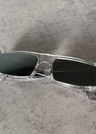 Paire transparente Y2k, marca: y2k, estado: Muito bom, €10.99, €12.24 inclui Proteção do Comprador