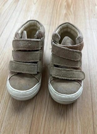 Chaussures montantes en cuir retourné – Vertbaudet – Taille 25 – Très bon état 👟, marca: Vertbaudet, estado: Muito bom, tamanho: 25, €4.90, €5.85 inclui Proteção do Comprador Pro