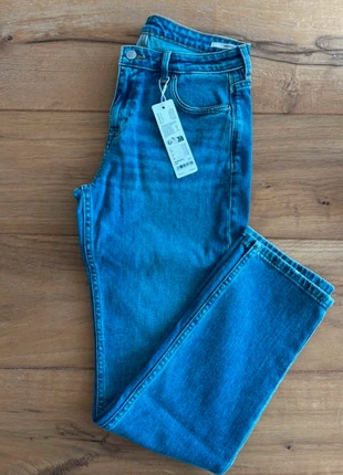 Jean droit Esprit Straight, marke: Esprit, zustand: Neu, mit Etikett, größe: S / 36 / 8, 15,00 €, 16,45 € inklusive Vinted-Käuferschutz