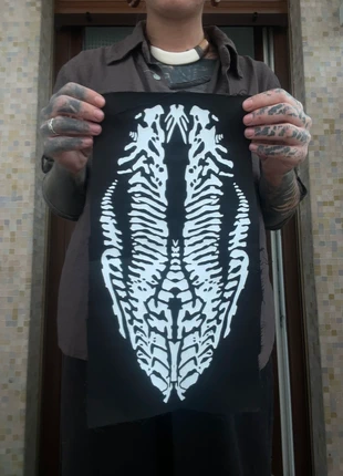 Patch 002, brand: inksidia, condizioni: Nuovo con cartellino, €12.00, €13.30 include la Protezione acquisti