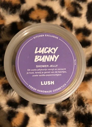 LUSH kitchen exclusive: Lucky Bunny shower jelly, merk: Lush, staat: Nieuw met prijskaartje, € 3,00, € 3,85 inclusief Kopersbescherming