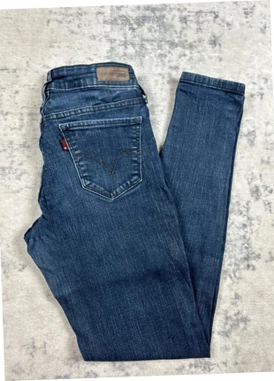 Jean Levi’s women Bleu marine W27 L32 Coupe Skinny, merk: Levi's, staat: Heel goed, maat: S / 36 / 8, € 10,00, € 11,20 inclusief Kopersbescherming