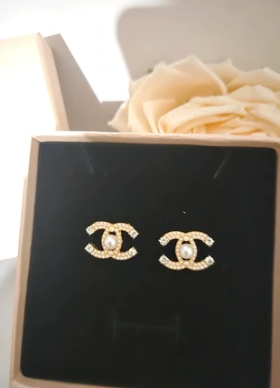 Elegant CC S925 Pearl Stud Earrings – Gold & Crystal Detailing, Classic Chic Style, brand: Bejeweled Adornments, condition: New with tags, £15.00, £16.45 includes Buyer Protection