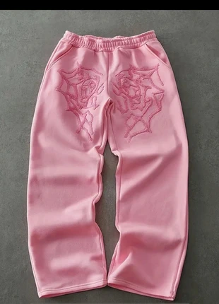 Ensemble jogging rose brodé, état: Neuf avec étiquette, taille: M, 56,50 €, 60,03 € Protection acheteurs incluse