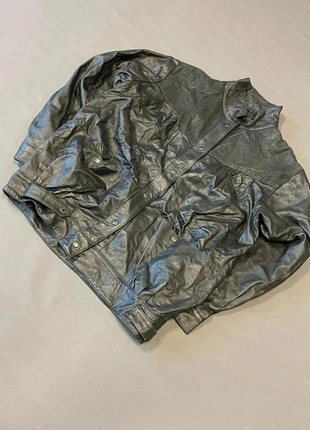 Vintage Dark Grey Leather Bomber Jacket – Urban Chic Statement 📴, marque: Vintage Dressing, état: Très bon état, taille: L, 48,00 €, 51,10 € Protection acheteurs incluse