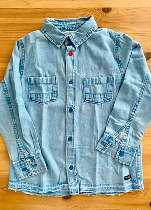 Camicia in jeans Terranova bambino 6-7 anni originale, marque: Terranova, état: Très bon état, taille: 6 ans / 116 cm, 4,00 €, 4,90 € Protection acheteurs incluse