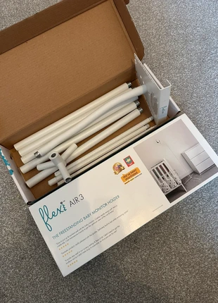 White Flexi Air 3 Pro (Tripod Base), brand: Flexi, condition: Very good, £22.00, £24.06 includes Buyer Protection