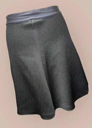 Sandro Paris – Jupe évasée texturée – Ceinture satinée – Taille 2 (FR 38, M), marke: Sandro, zustand: Sehr gut, größe: M / 38 / 10, 45,00 €, 47,95 € inklusive Vinted-Käuferschutz