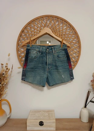 Short vaquero Levi’s 501 Vintage Made & Crafted, detalle étnico, 100% algodón, talla 36 EU / 28W, marque: Levi's Made & Crafted, état: Neuf avec étiquette, taille: S / 36 / 8, 65,00 €, 68,95 € Protection acheteurs incluse