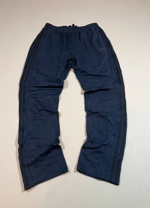 Jogging de sport Adidas bleu marine Taille L, merk: adidas, staat: Heel goed, maat: L, € 13,00, € 14,35 inclusief Kopersbescherming Pro