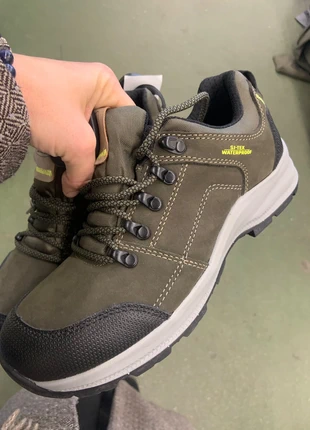 Chaussures de randonnées safety jogger - Neuves, marca: Safety Jogger, estado: Novo com etiquetas, tamanho: 38, €29.00, €31.15 inclui Proteção do Comprador