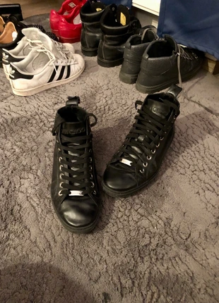 Jimmy Choo Colt Men’s Lether High Top Sneaker, marque: Jimmy Choo, état: Satisfaisant, taille: 41, 45,00 €, 47,95 € Protection acheteurs incluse