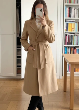 Manteau long beige moutarde avec ceinture style elegant, chic, sophistiqué taille S, marque: Denol, état: Très bon état, taille: S / 36 / 8, 59,90 €, 63,60 € Protection acheteurs incluse
