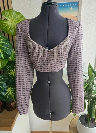 Top court en tweed rose dos nu avec strass - Bershka - Taille L - 40, merk: Bershka, staat: Heel goed, maat: L / 40 / 12, € 10,00, € 11,20 inclusief Kopersbescherming