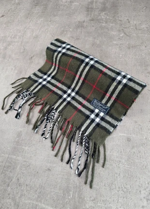 Écharpe Burberrys en lambswool kaki à carreaux rouge noir et blanc, brand: Burberry, condition: Very good, €28.00, €30.10 includes Buyer Protection