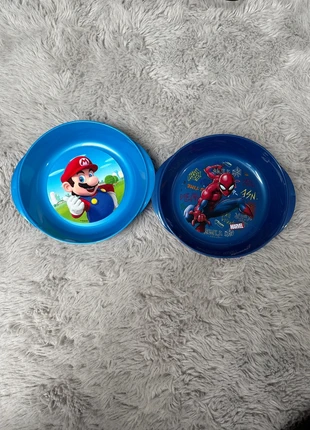 Lot 2 assiettes Mario Spiderman, marque: Super Mario, état: Neuf avec étiquette, taille: 18-24 mois / 86 cm, 2,00 €, 2,80 € Protection acheteurs incluse