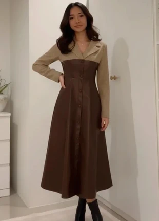 Robe midi marron & beige chic, bicolore, coupe évasée élégante à boutons. taille L, marke: phenomeca, zustand: Sehr gut, größe: L / 40 / 12, 72,90 €, 77,25 € inklusive Vinted-Käuferschutz