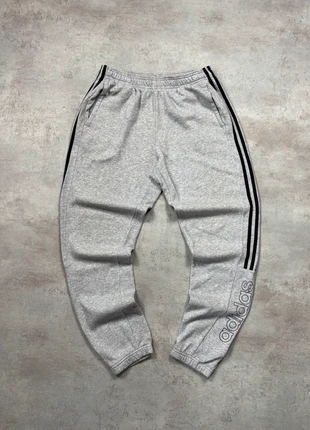 Jogging gris chiné adidas sportswear vintage jogger pant grey M, marque: adidas, état: Bon état, taille: M, 10,00 €, 11,20 € Protection acheteurs (Pro) incluse