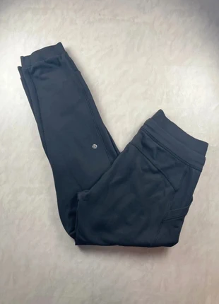 Jogging Lululemon, Noir, Taille 14, marca: Lululemon, estado: Muy bueno, tamaño: XL / 42 / 14, 22,90 €, 24,75 € Protección al comprador Pro incluida