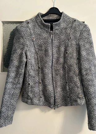 Mooi Airfield jasje, merk: Airfield, staat: Heel goed, maat: M / 38 / 10, € 15,00, € 16,45 inclusief Kopersbescherming