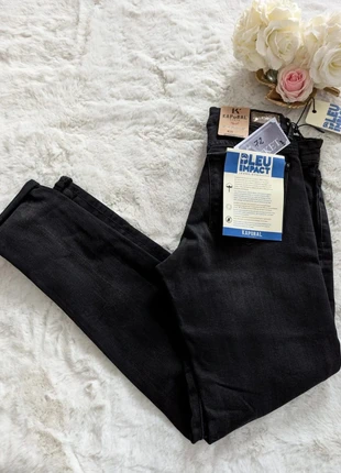 Jeans Tendance - Marque Kaporal - Taille W30 (40 FR) - Couleur Noir, marque: Kaporal, état: Très bon état, taille: L / 40 / 12, 25,00 €, 26,95 € Protection acheteurs (Pro) incluse