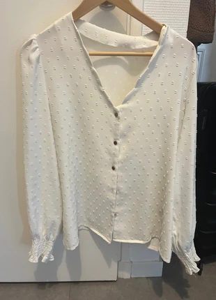 Chemisier blouse blanche Shein L TBE, marque: Shein, état: Très bon état, taille: L / 40 / 12, 2,00 €, 2,80 € Protection acheteurs incluse