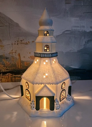 Porseleinen kerk - Kersthuisje - Verlichting, merk: Noël, staat: Heel goed, € 17,50, € 19,08 inclusief Kopersbescherming