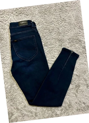 Jean Lee Scarlett High Crop skinny femme W26 L31 bleu brut zip chevilles, marque: Lee, état: Neuf sans étiquette, taille: S / 36 / 8, 14,99 €, 16,44 € Protection acheteurs incluse