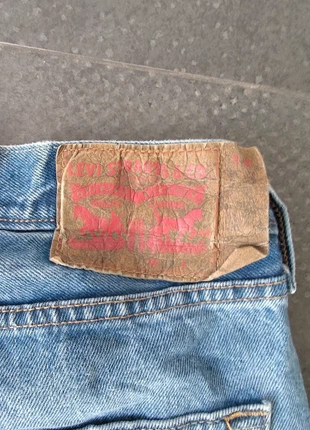 Jean levis 501 y2k vintage - Taille W32L36, brand: Levi's, condition: Satisfactory, size: XL / 42 / 14, €8.00, €9.10 includes Buyer Protection