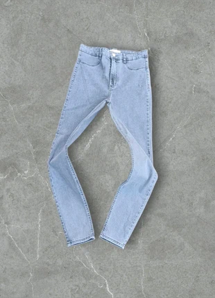 Jean Zara gris – coupe droite / straight – denim clair basique unisexe tendanc, brand: Zara, condition: Very good, size: L, €10.00, €11.20 includes Buyer Protection