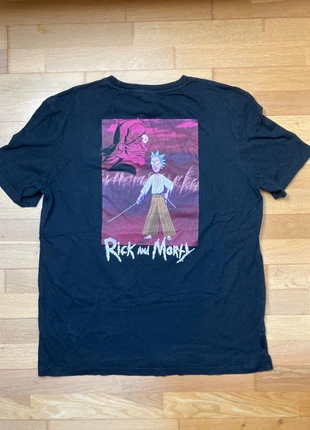 T-shirt Rick and Morty samouraï noir taille L, brand: Bershka, condition: Very good, size: L, €10.00, €11.20 includes Buyer Protection