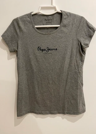 Camiseta Pepe Jeans, merk: Pepe Jeans, staat: Heel goed, maat: L / 40 / 12, € 4,00, € 4,90 inclusief Kopersbescherming