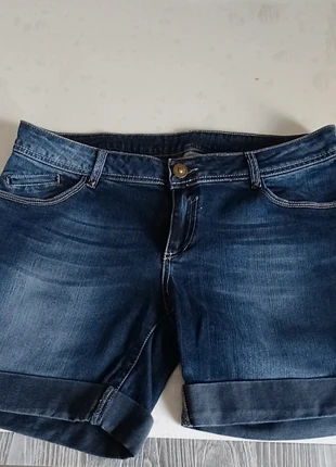 Short en jean femme, marque: Kiabi, état: Très bon état, taille: XXL / 44 / 16, 2,00 €, 2,80 € Protection acheteurs incluse
