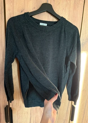 🌿Split sweater🌿, merk: Jacqueline de Yong, staat: Goed, maat: M / 38 / 10, € 4,95, € 5,90 inclusief Kopersbescherming