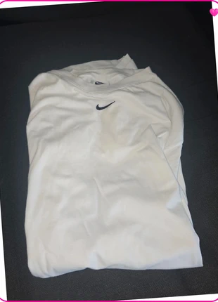 T-shirt nike blanc XL, brand: Nike, condition: Good, size: XL, €5.00, €5.95 includes Buyer Protection