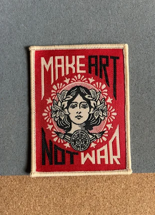 Patch thermocollant make art not war, état: Très bon état, 5,00 €, 5,95 € Protection acheteurs incluse