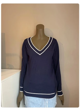 Pull marine col V, marque: Studio, état: Très bon état, taille: S / 36 / 8, 6,00 €, 7,00 € Protection acheteurs incluse