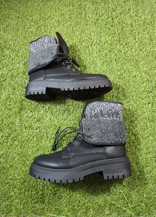 Bottines noires Rock & Candy fourrées semelle crantée style chunky hiver 40, marque: Rock and Candy, état: Très bon état, taille: 40, 25,00 €, 26,95 € Protection acheteurs (Pro) incluse