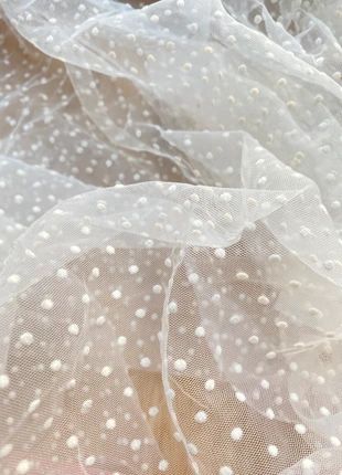 Polka dots tulle fabric 1.45* 2 meters, état: Neuf avec étiquette, 6,00 €, 7,00 € Protection acheteurs incluse