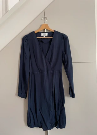 Robe portefeuille bleu marine, marque: SUD Express, état: Très bon état, taille: XS / 34 / 6, 10,00 €, 11,20 € Protection acheteurs incluse