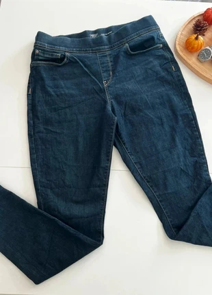 Jean Lévis Strauss signature avec ceinture élastique W32 L30, marca: Levi's, estado: Muito bom, tamanho: Outro, €14.70, €16.14 inclui Proteção do Comprador